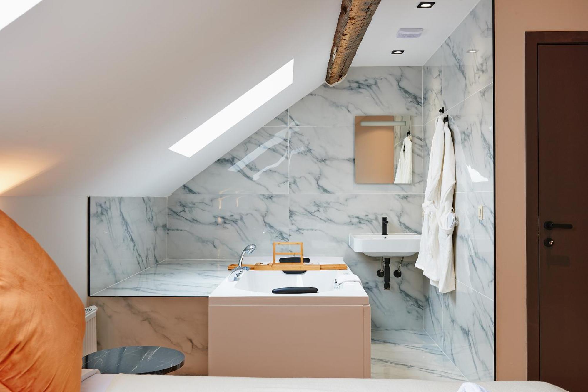 Hotel Les Ecrins Brüsszel Kültér fotó